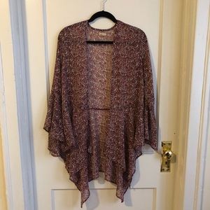 Hollister Paisley Handkerchief Hem Kimono